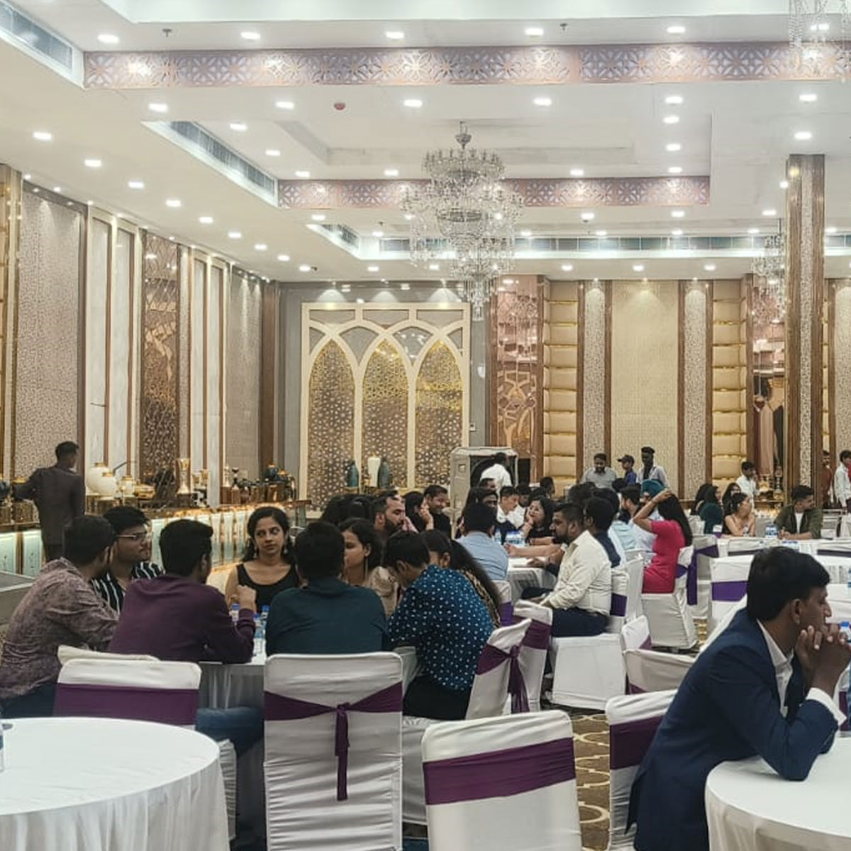 Le Luxe Banquet in Gurgaon